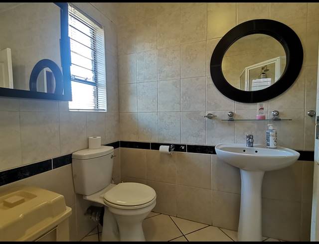 2 BEDROOM TOWNHOUSE FOR SALE IN LIEFDE EN VREDE
